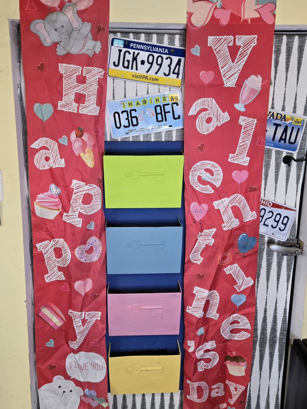 Extra Long Happy Valentine’s Day Hanging Banners – Valentine Party & Classroom